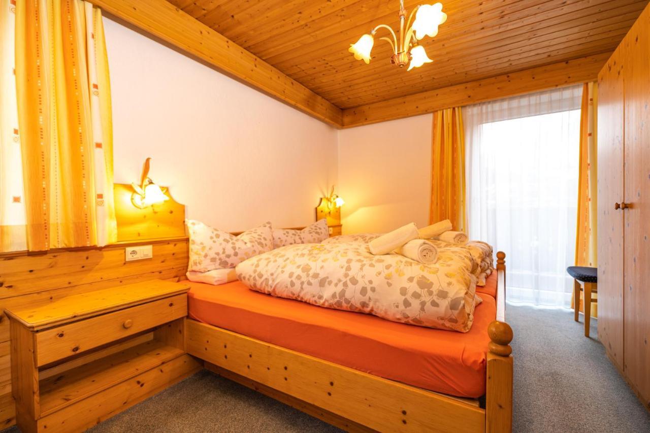 Haus Anton Soelden - Apartments & Zimmer Exteriér fotografie