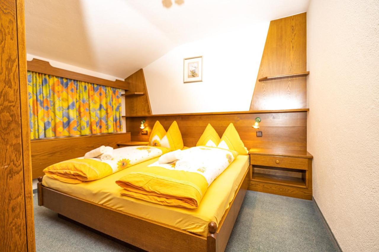 Haus Anton Soelden - Apartments & Zimmer Exteriér fotografie