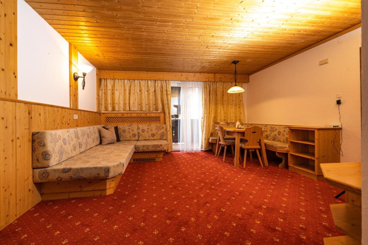 Haus Anton Soelden - Apartments & Zimmer Exteriér fotografie