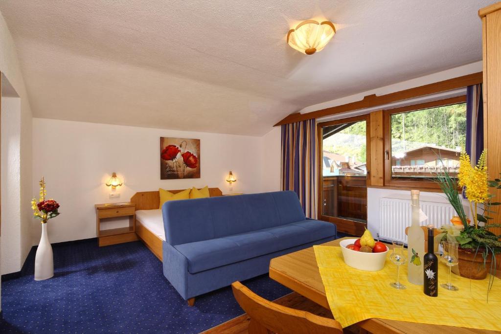 Haus Anton Soelden - Apartments & Zimmer Exteriér fotografie
