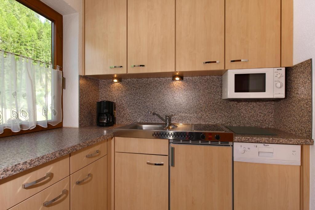 Haus Anton Soelden - Apartments & Zimmer Pokoj fotografie